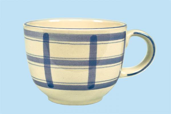 Jumbotasse mit Schrift (2 Zeilen) karo