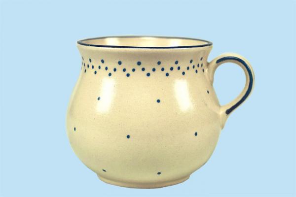 Mollytasse mit Schrift (2 Zeilen) matt hell 1 Punkt